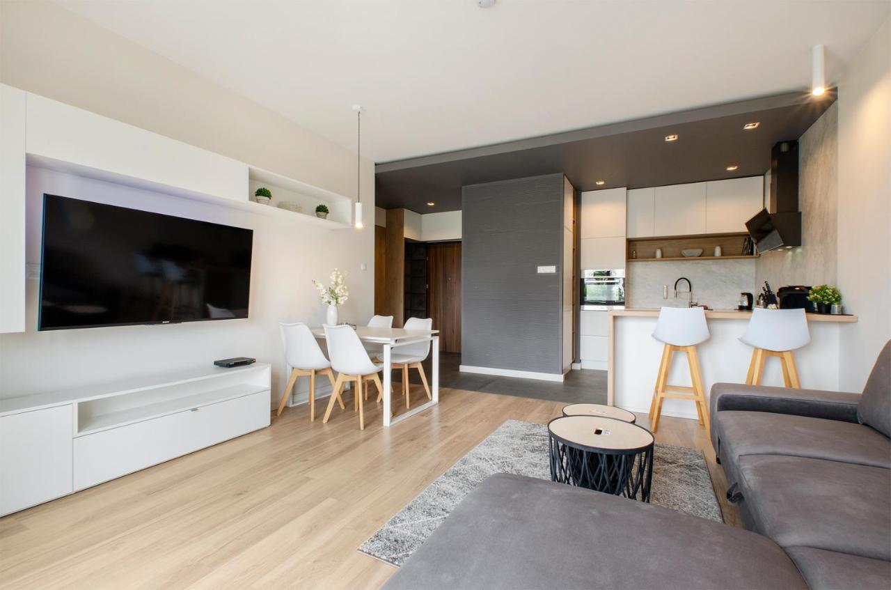 Sky Home- Ilumino Apartment -Centrum, Parking, Klimatyzacja, Dostep Na Kod Лодзь Экстерьер фото
